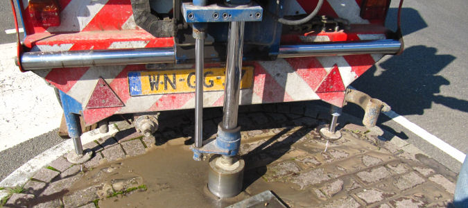 n11501 GWW verdiept zich in, plaatsen paal